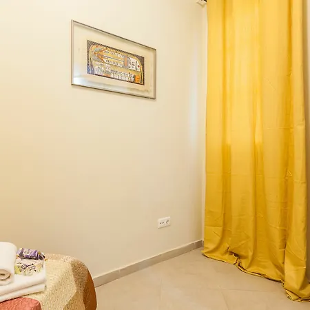 Comfy Corner 32 Apartment