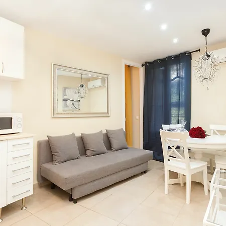 Apartman Comfy Corner 32 *